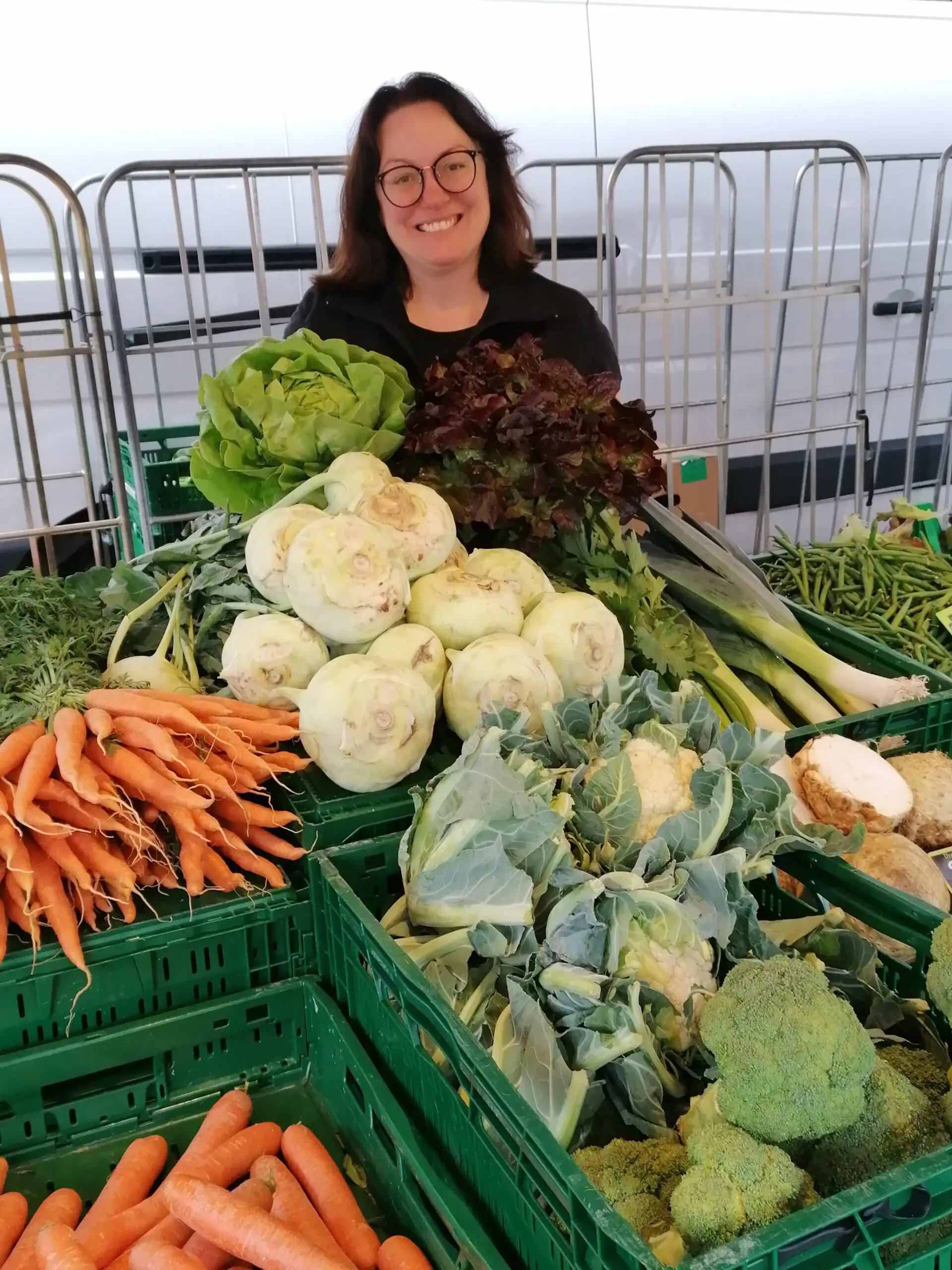 Sabrina Tatgenhorst an ihrem Marktstand